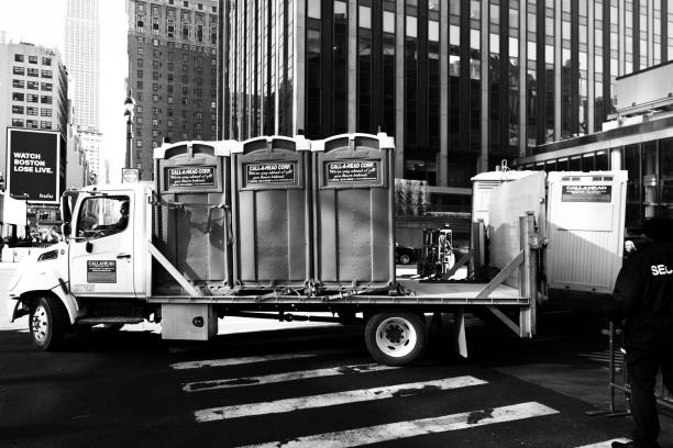 Best Porta potty delivery and setup  in Skidmore, TX